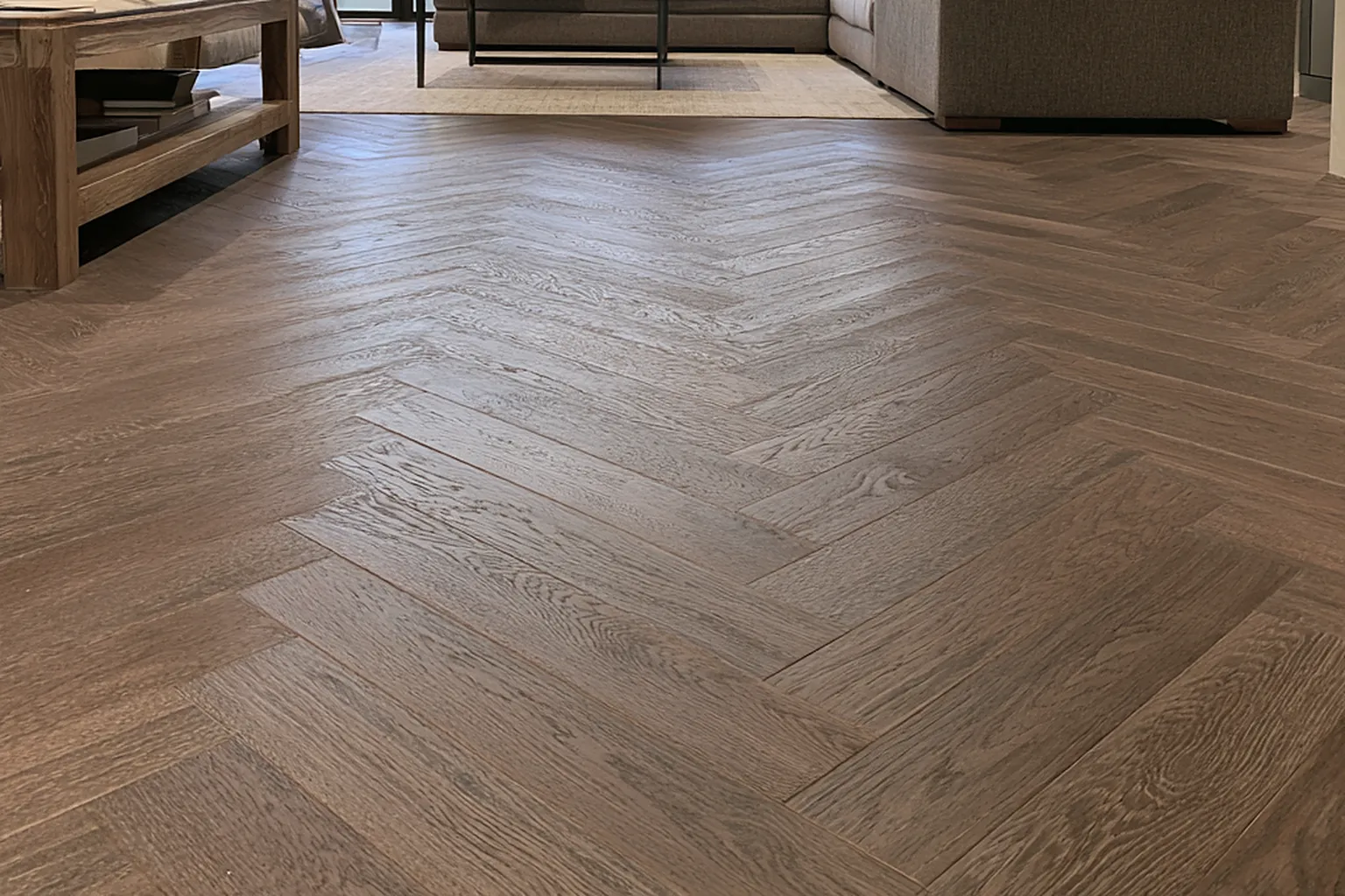Herringbone timber floor pattern